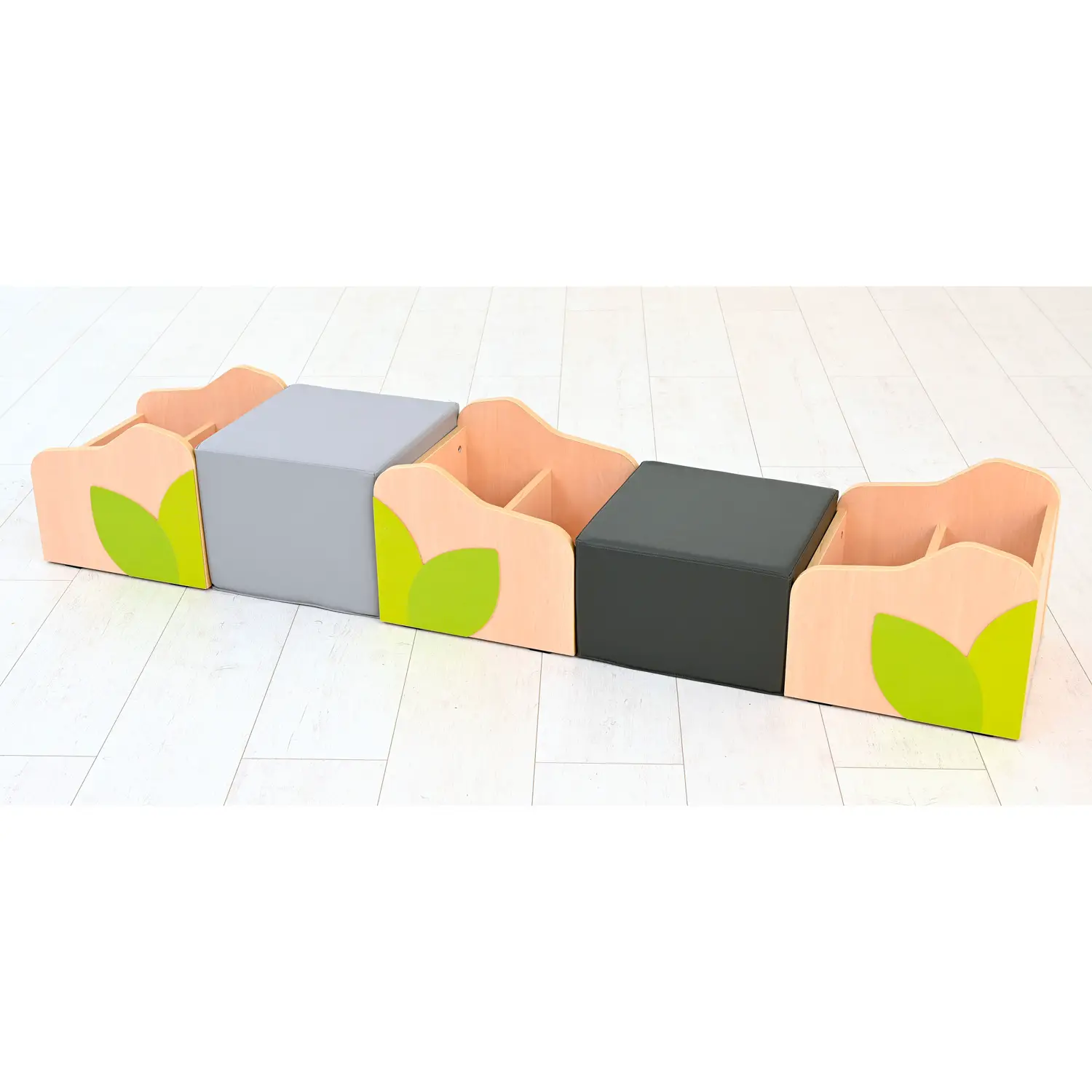 Angolo Lettura Modulare Flora – Set Librerie e Pouf per Scuola dell’Infanzia - Librerie e zone lettura